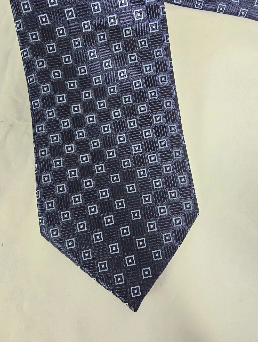 Guangdong Science Center Navy Geometric Square Print Tie